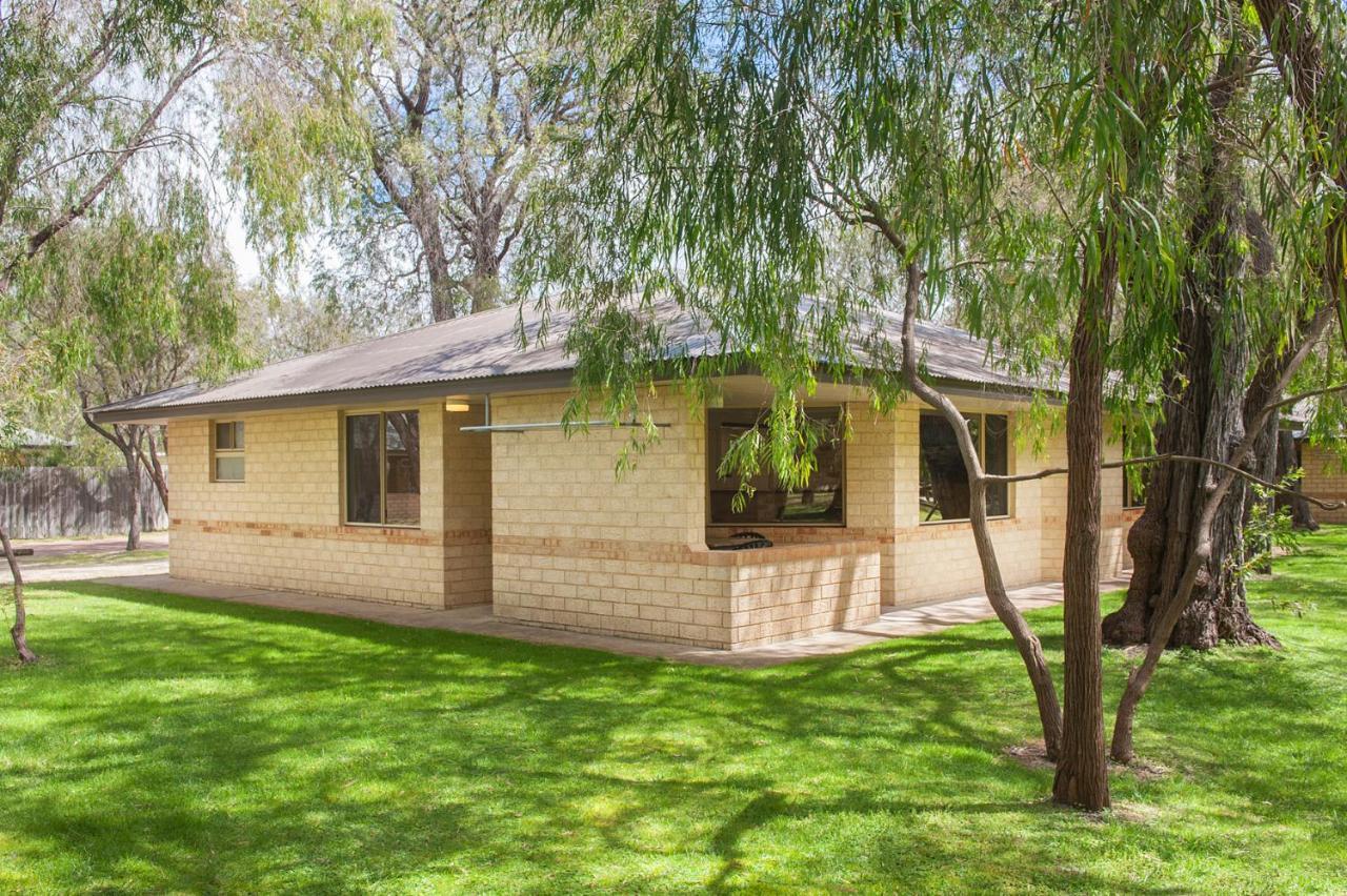 Siesta Park Holiday Resort Absolute Beachfront Resort Busselton Exterior photo